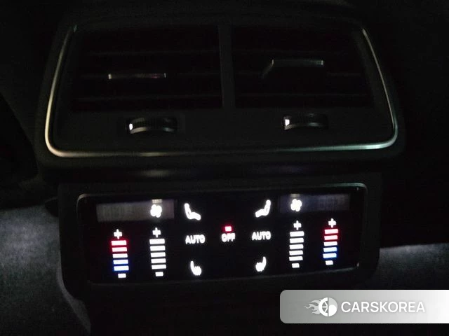 Audi A6 (C8) 2021 Белый из Кореи, фото 5