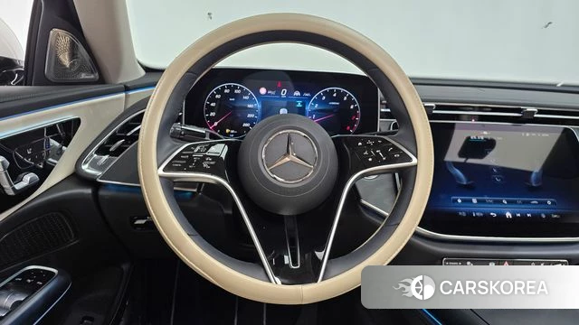 Mercedes-Benz E-Class W214 2024 Белый из Кореи, фото 5
