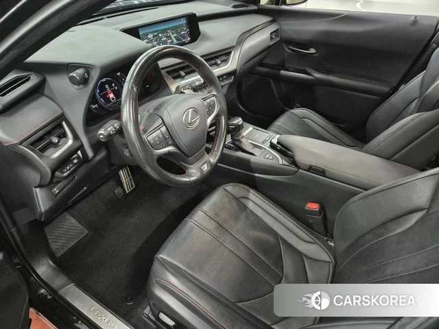 Lexus UX250h 2020 Черный из Кореи, фото 5