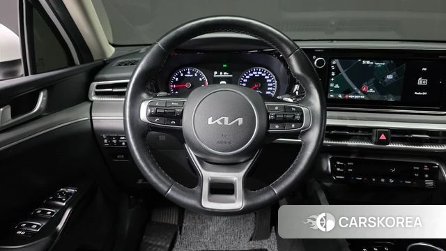Kia K5 3rd generation 2021 Белый из Кореи, фото 5