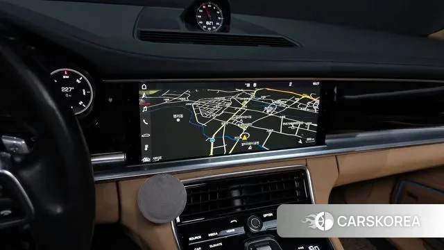 Porsche Panamera (971) 2018 Серебристо-серый из Кореи, фото 5