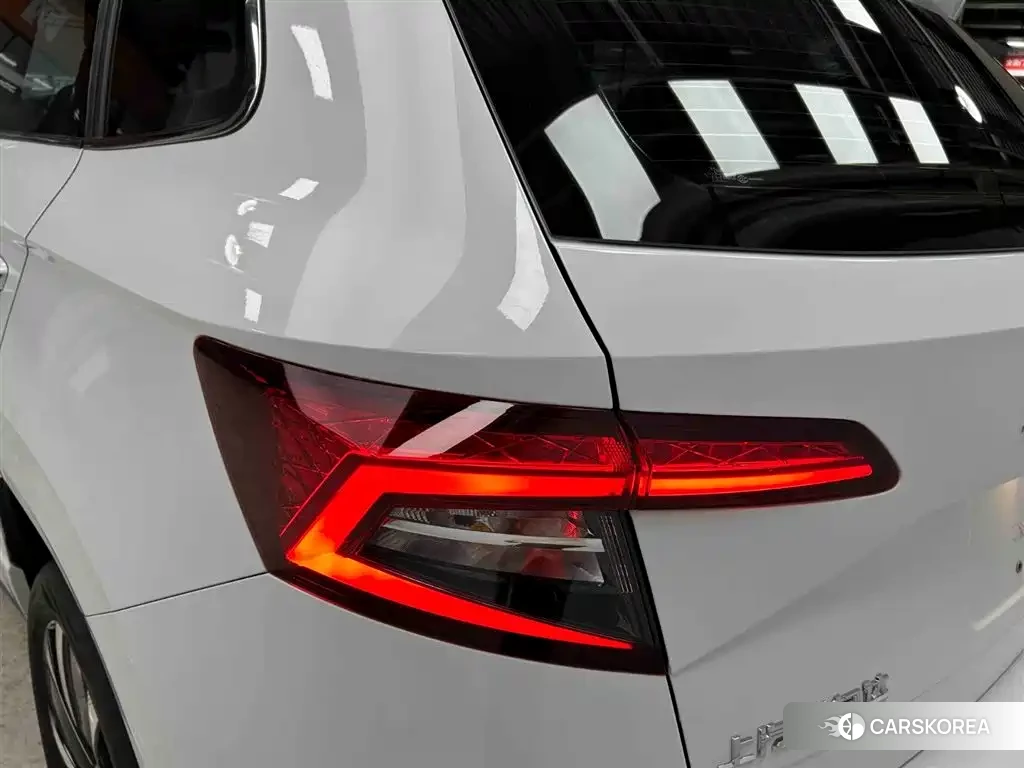 Skoda Krok 2025 Белый из Китая, фото 5