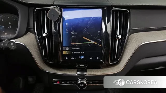 Volvo XC60 second Generation 2018 Серый из Кореи, фото 5