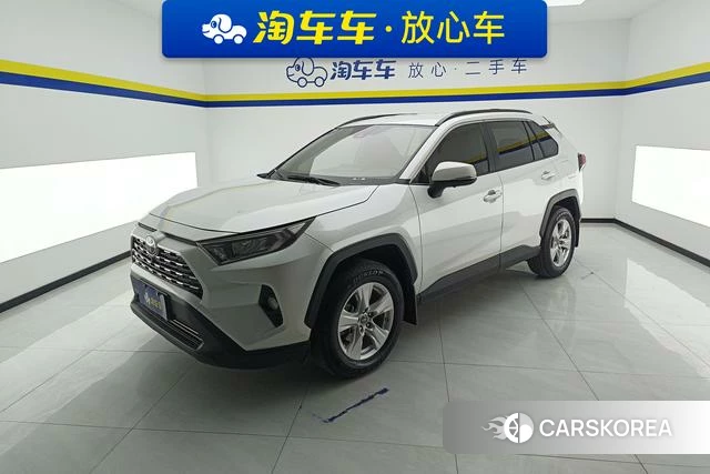 Toyota RAV4 Rongfang 2022 Белый из Китая, фото 5