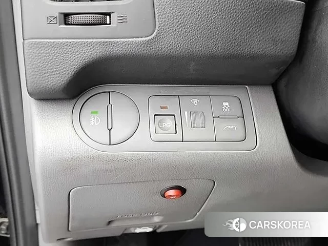 Hyundai The New Grand Starex 2018 Черный из Кореи, фото 5