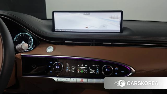 Genesis GV70 2024 Белый из Кореи, фото 5