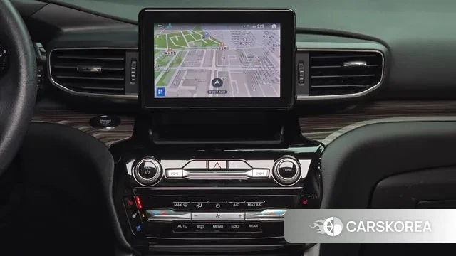 Ford Explorer 6th Generation 2022 Белый из Кореи, фото 5