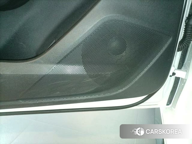 Audi A5L 2025 Белый из Китая, фото 5