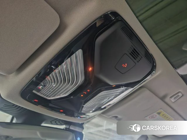 BMW 5 Series (G30) 2018 Серебряный из Кореи, фото 5