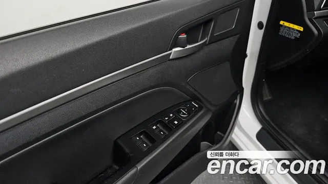 Hyundai Avante AD 2018 Белый из Кореи, фото 5