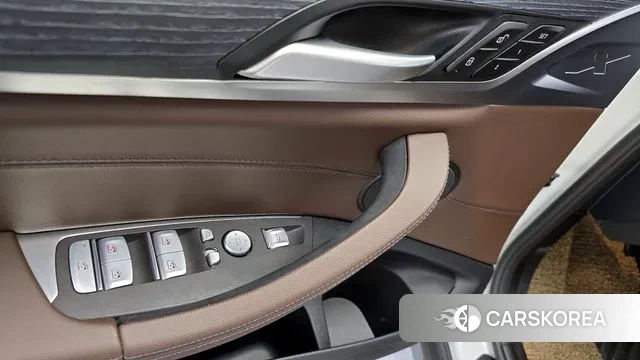 BMW X4 (G02) 2025 Белый из Кореи, фото 5