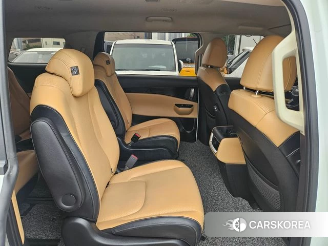 Kia Carnival 4th generation 2021 Жемчужный цвет из Кореи, фото 5