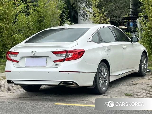 Honda Accord 2021 Белый из Китая, фото 5