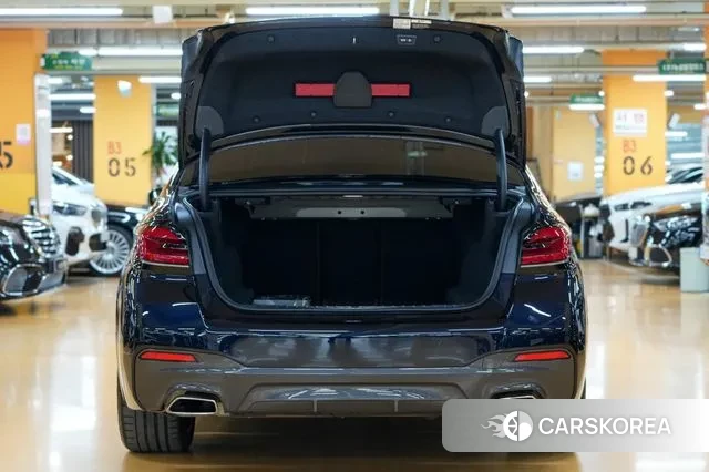 BMW 5 Series (G30) 2022 Черный из Кореи, фото 5