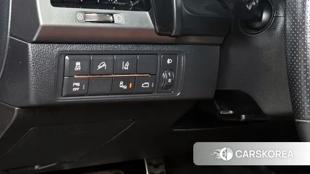 Ssangyong The New Rexton Sports Cannes 2021 Красный из Кореи, фото 5