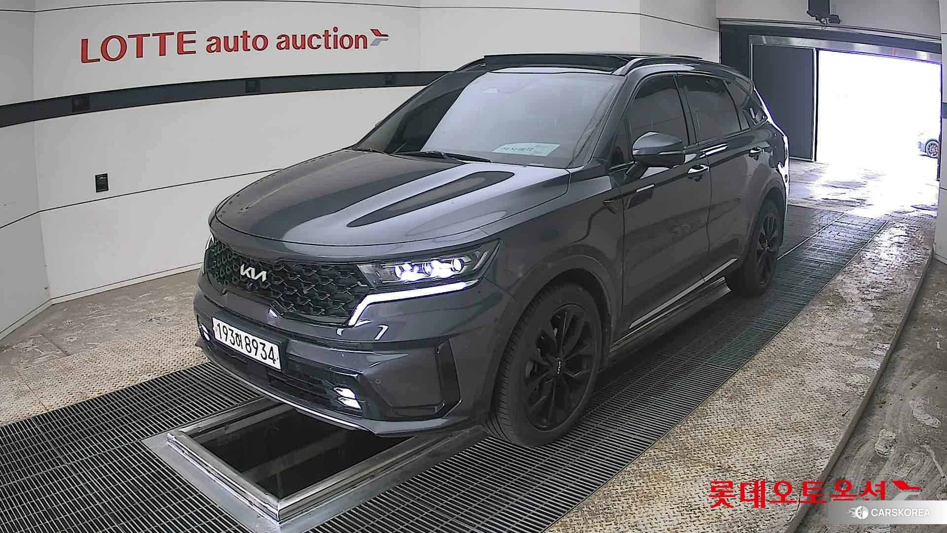 Kia Sorento 2023 Platinium Graphite из Кореи, фото 5