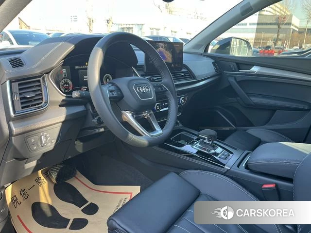 Audi Q5L 2022 Черный из Китая, фото 5