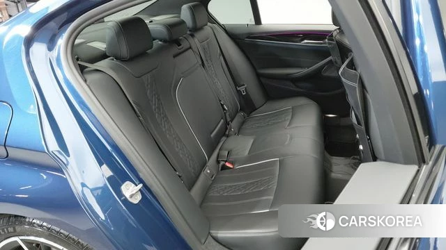 BMW 5 Series (G30) 2020 Синий из Кореи, фото 5