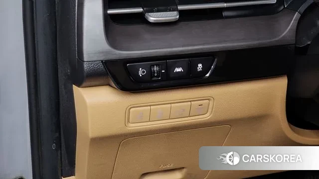 Kia Carnival 4th generation 2022 Серебряный из Кореи, фото 5