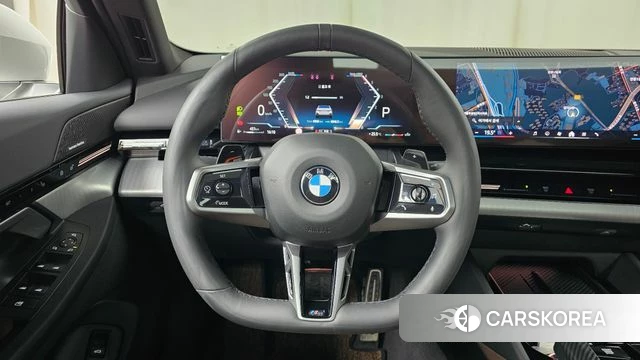 BMW 5 Series (G60) 2024 Белый из Кореи, фото 5