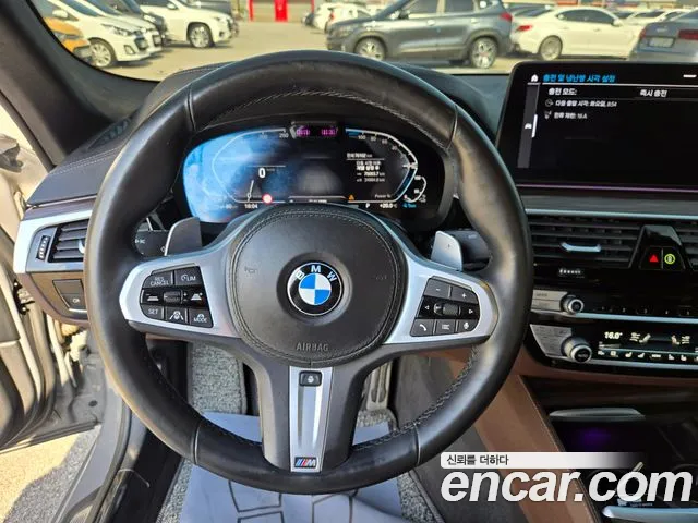 BMW 5 Series (G30) id 2692296 из Кореи 5