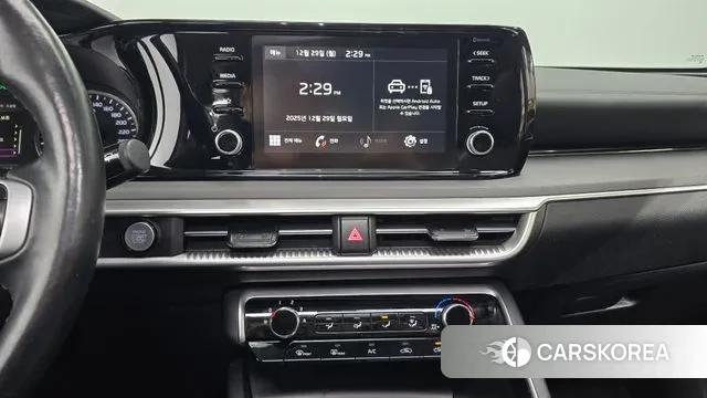 Kia K5 3rd generation 2021 Черный из Кореи, фото 5