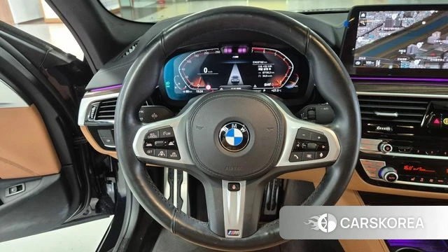 BMW 5 Series (G30) 2021 Черный из Кореи, фото 5