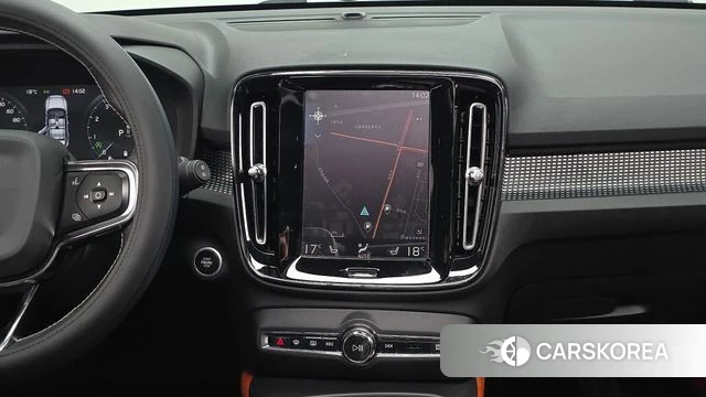 Volvo XC40 2020 Белый из Кореи, фото 5