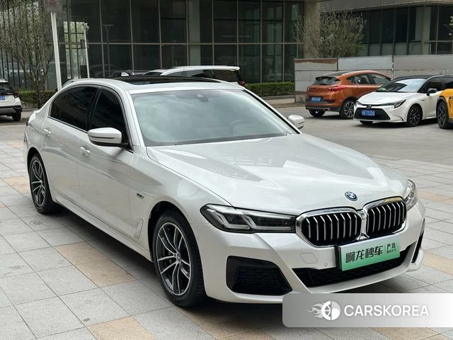 BMW 5 series PHEV 2024 Белый из Китая, фото 5