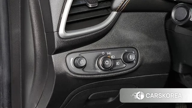 Chevrolet (GM Daewoo) The New Trax 2019 Белый из Кореи, фото 5