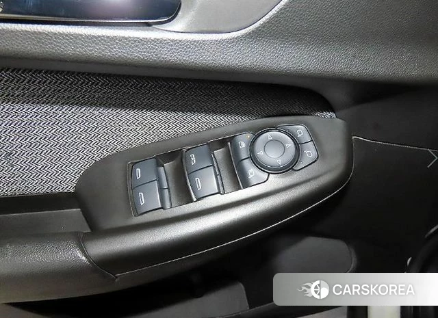 Chevrolet (GM Daewoo) Trailblazer 2022 Белый из Кореи, фото 5