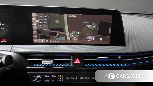 Kia EV6 2023 Серый из Кореи, фото 5