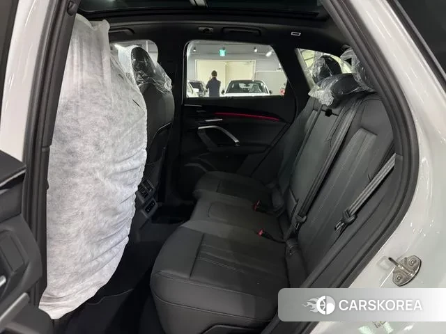 Audi Q5 (80A) 2025 Белый из Кореи, фото 5