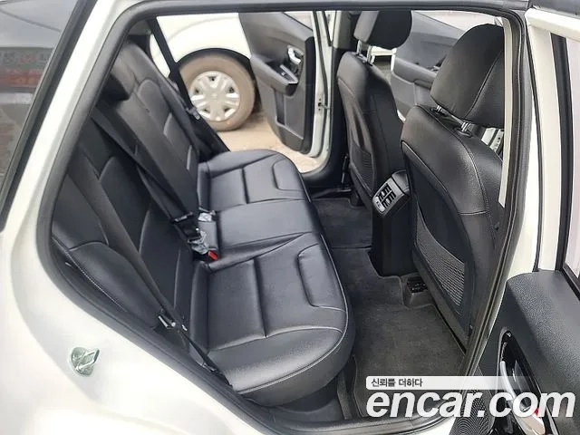 Kia The New Niro 2021 Жемчужный цвет из Кореи, фото 5