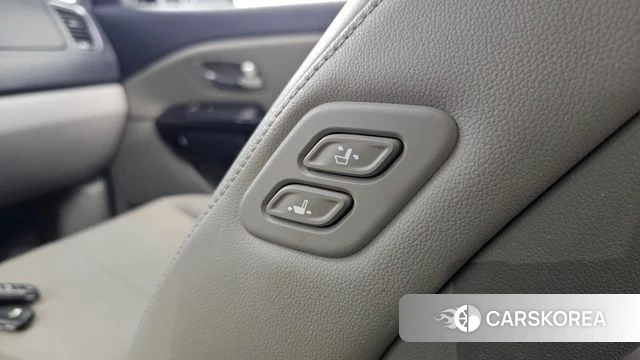 Kia The New Carnival 2018 Черный из Кореи, фото 5