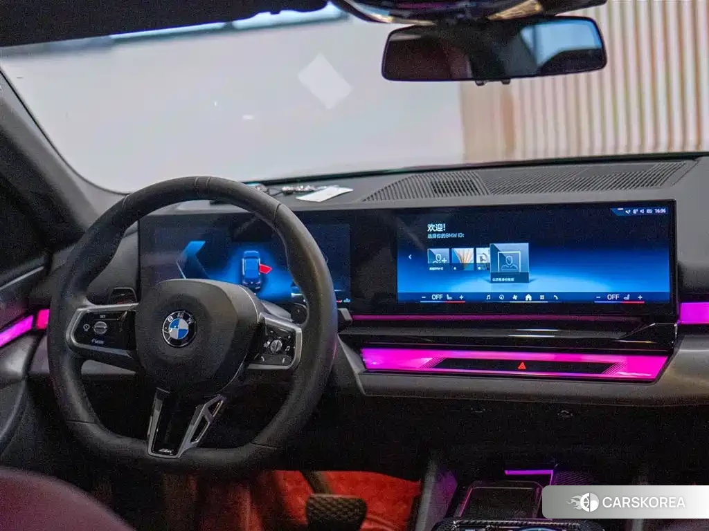 BMW 5 series 2026 Черный из Китая, фото 5