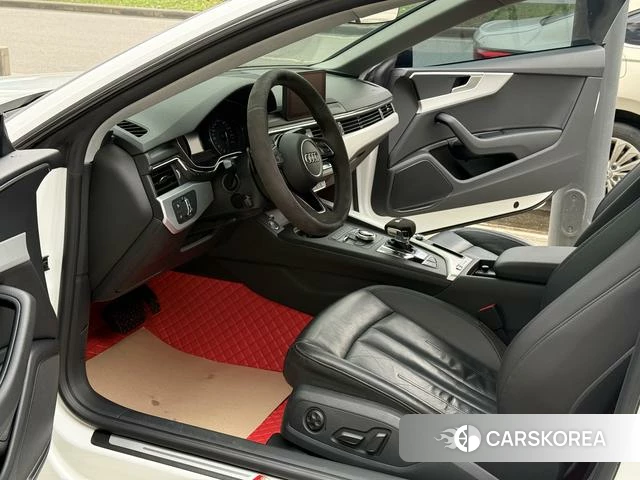 Audi A5 2018 Белый из Китая, фото 5