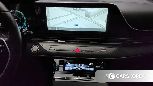 Hyundai The New Grandeur IG Hybrid 2022 Белый из Кореи, фото 5