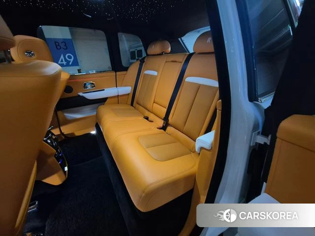 Rolls-Royce Cullinan 2023 Белый из Кореи, фото 5