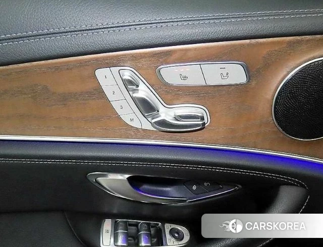 Mercedes-Benz E-Class W213 2019 Белый из Кореи, фото 5