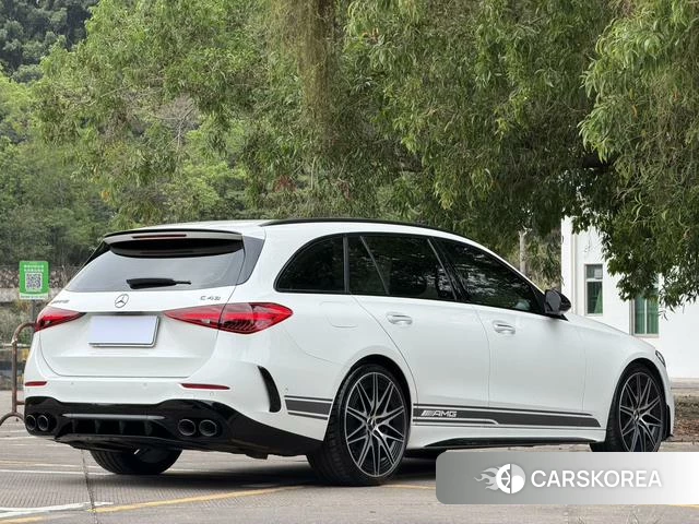 Mercedes-Benz C-class AMG 2023 Белый из Китая, фото 5