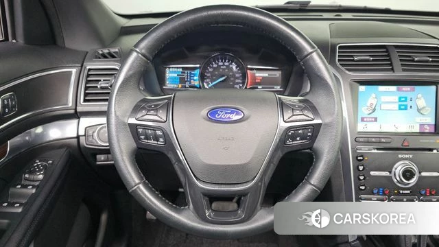 Ford Explorer 2018 Белый из Кореи, фото 5