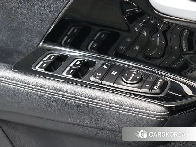 Kia Niro 2018 Серебряный из Кореи, фото 5