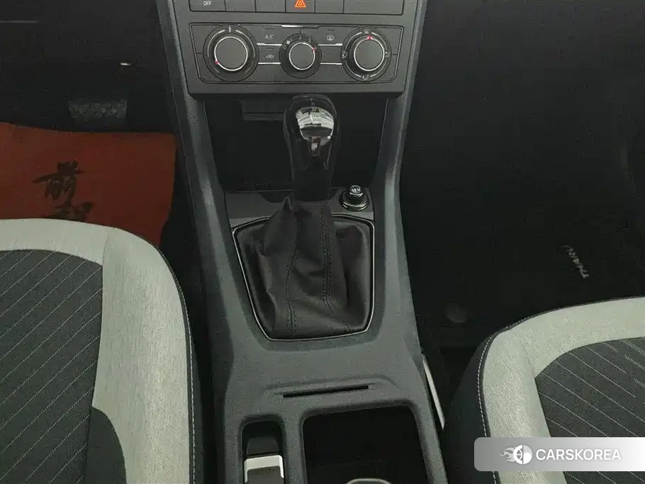 Volkswagen Tharu 2025 Белый из Китая, фото 5