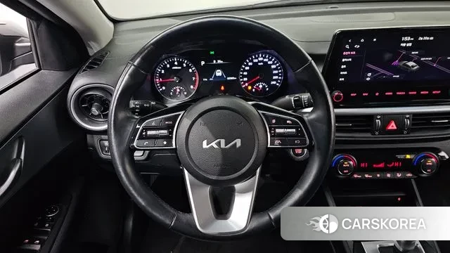 Kia The New K3 2nd generation 2022 Серебряный из Кореи, фото 5