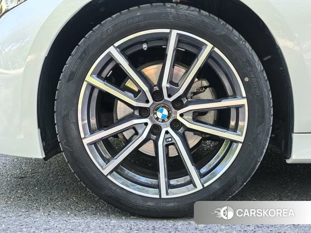 BMW 3 series 2023 Белый из Китая, фото 5