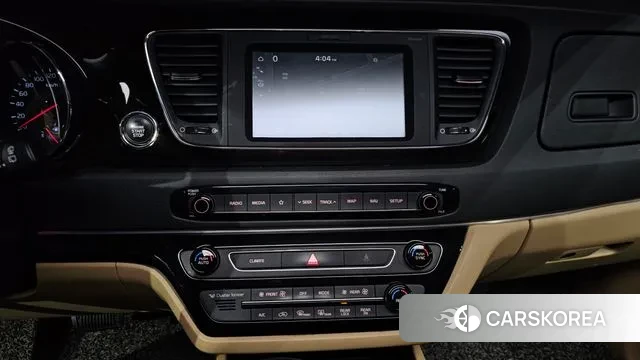 Kia The New Carnival 2018 Белый из Кореи, фото 5