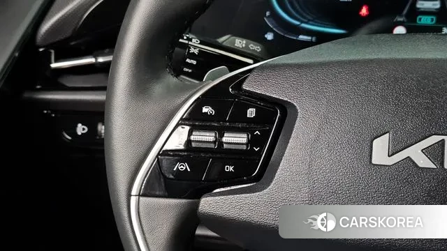 Kia Di Ol Nu Niro 2024 Белый из Кореи, фото 5