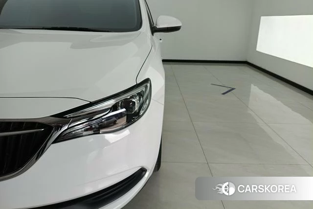 Buick Yinglang 2022 Белый из Китая, фото 5