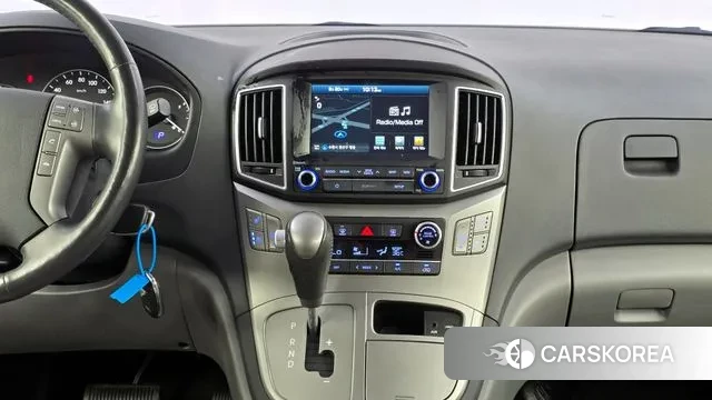 Hyundai The New Grand Starex 2018 Серебристо-серый из Кореи, фото 5